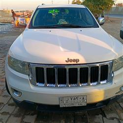 جیپ گراند شیرۆکی